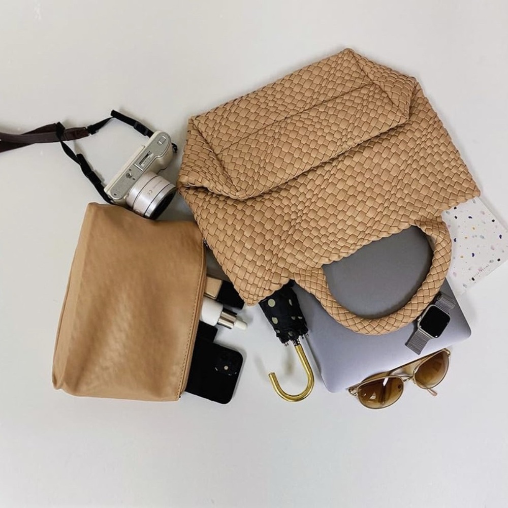 New Large Woven Vegan Leather Tote Bag with Matching Clutch – Beige - Picture 4 of 14